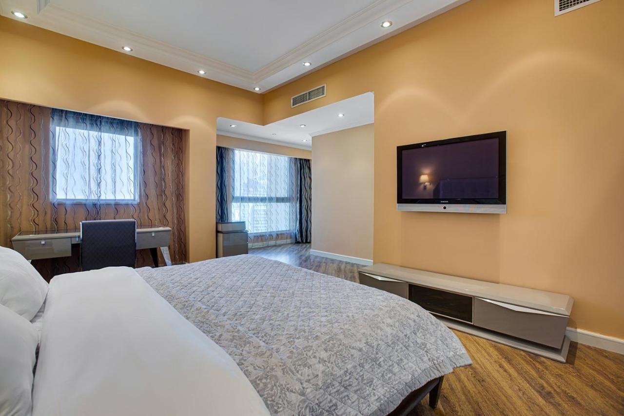 Stunning Sea View Apartment In Jbr Dubai Exteriör bild