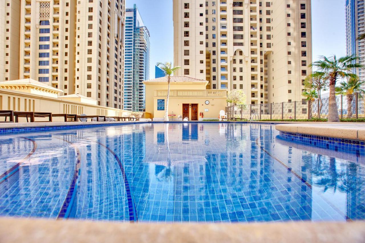 Stunning Sea View Apartment In Jbr Dubai Exteriör bild